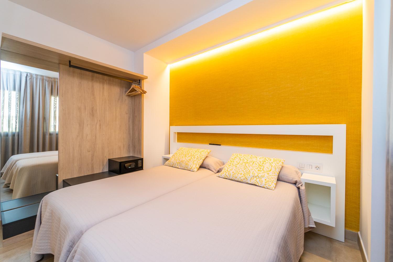 Vistamar Colors Boutique Luxury Apartments By Dlv فيياخويوسا المظهر الخارجي الصورة