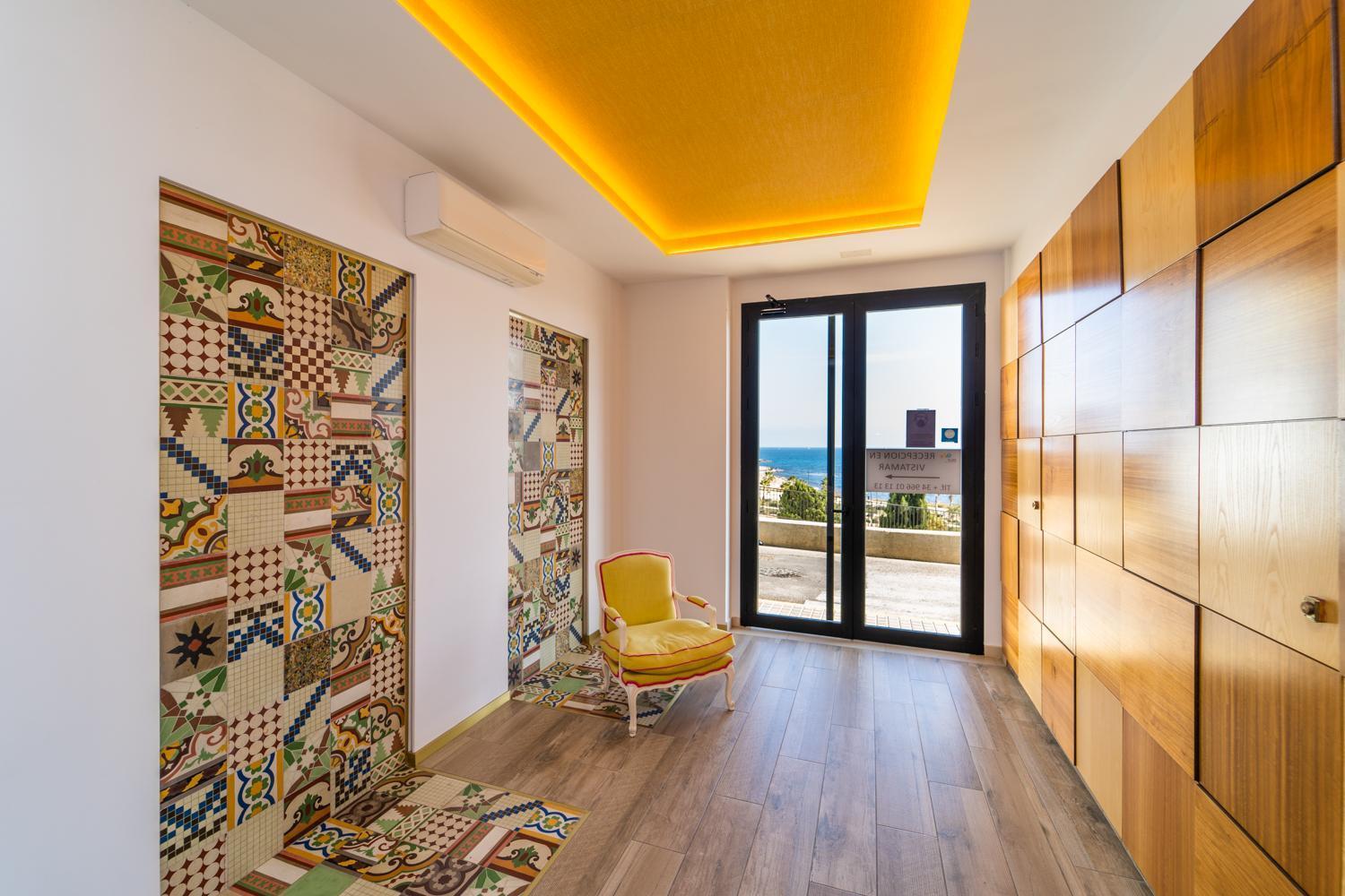 Vistamar Colors Boutique Luxury Apartments By Dlv فيياخويوسا المظهر الخارجي الصورة